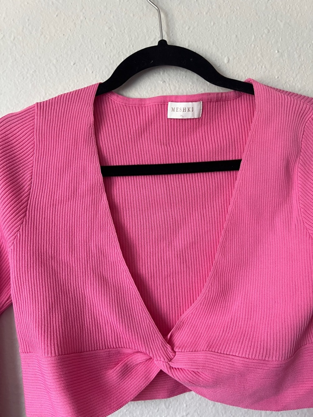 Meshki Long Sleeve Ribbed Crop Top - Ribbed - Picture 2 of 3